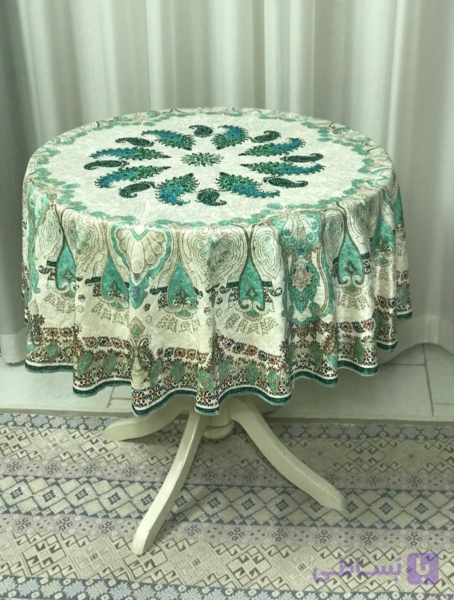 رومیزی گرد طرح آبرنگی