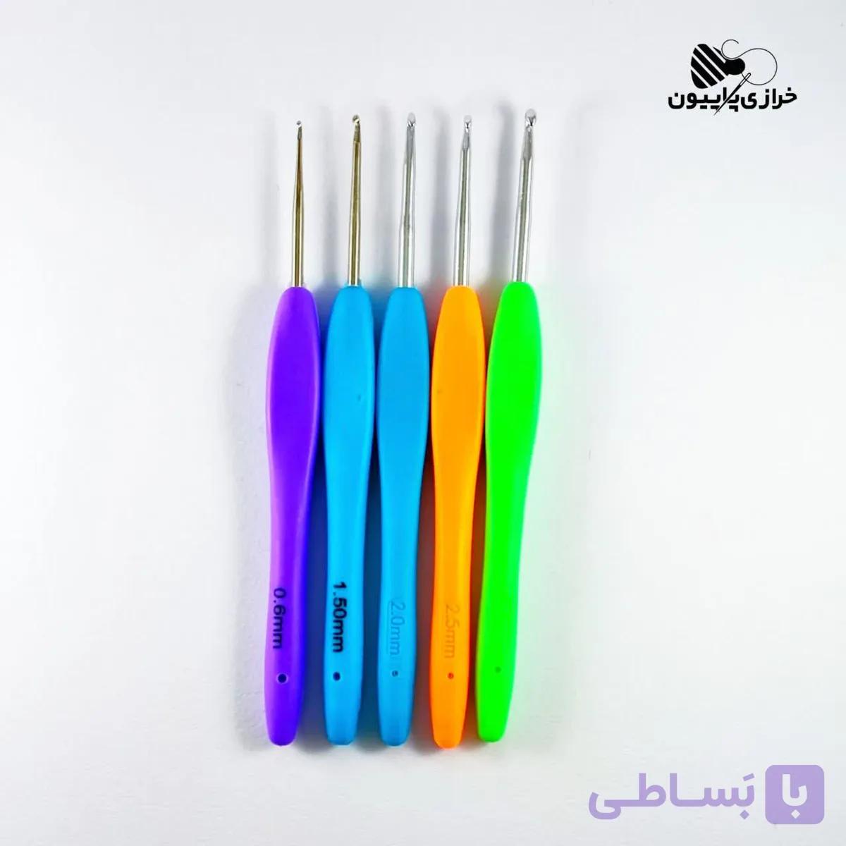 ست میل قلاب بافی دسته سیلیکونی 5 عددی — تصویر 1
