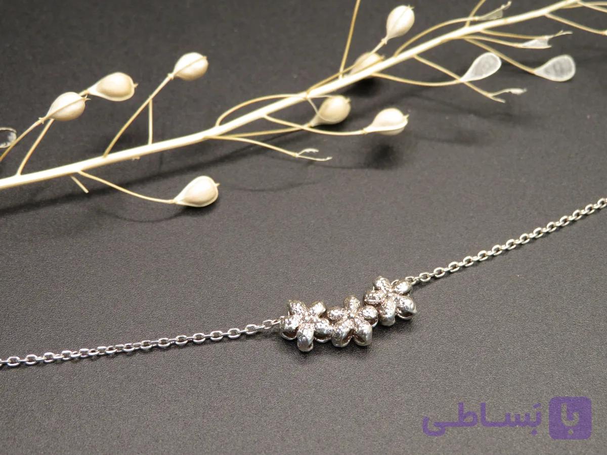 دستبند نقره مینیمال طرح گل کد 02267
