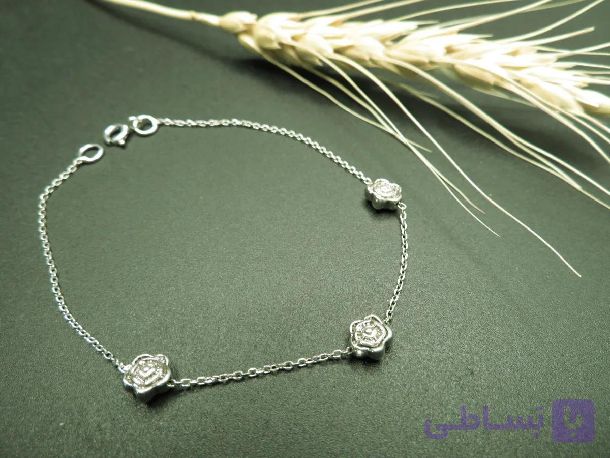 دستبند نقره مینیمال طرح گل کد 02260