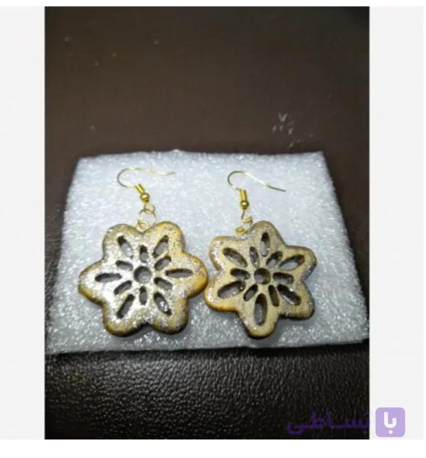 گوشواره چوبی طرح شش ظلعی