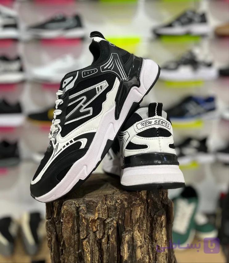 کفش کتونی اسپرت مردانه نیو بالانس ( New Balance)مشکی سفید ترند سال