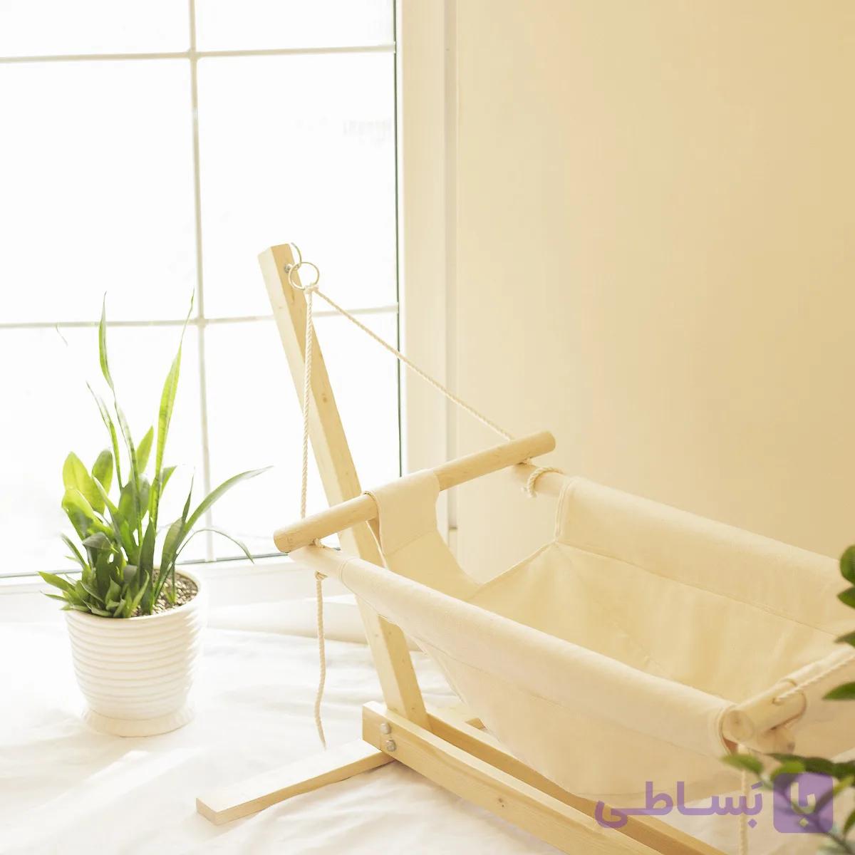 گهواره چوبی تاشو نوزاد و کودک مدل پرشیا به همراه تشک و بالش مخصوص — تصویر 1