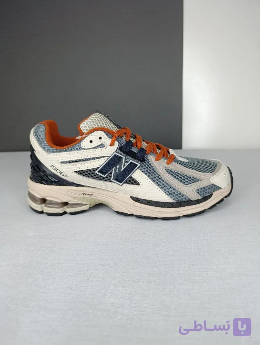 نیو بالانس 1906 R کرم طوسیNew Balance 1906 R — تصویر 1