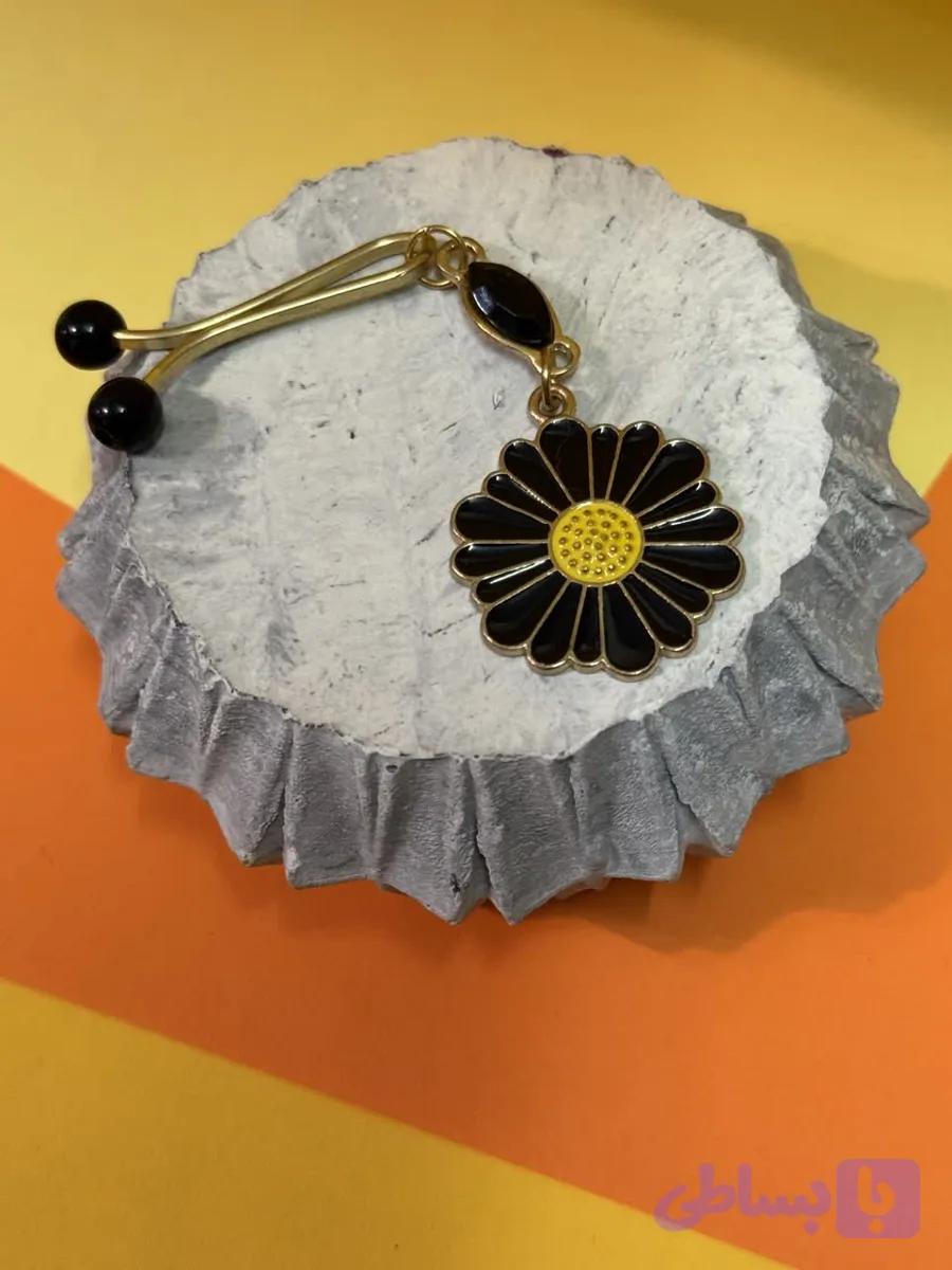 گیره روسری آویز دار طرح افتابگردان