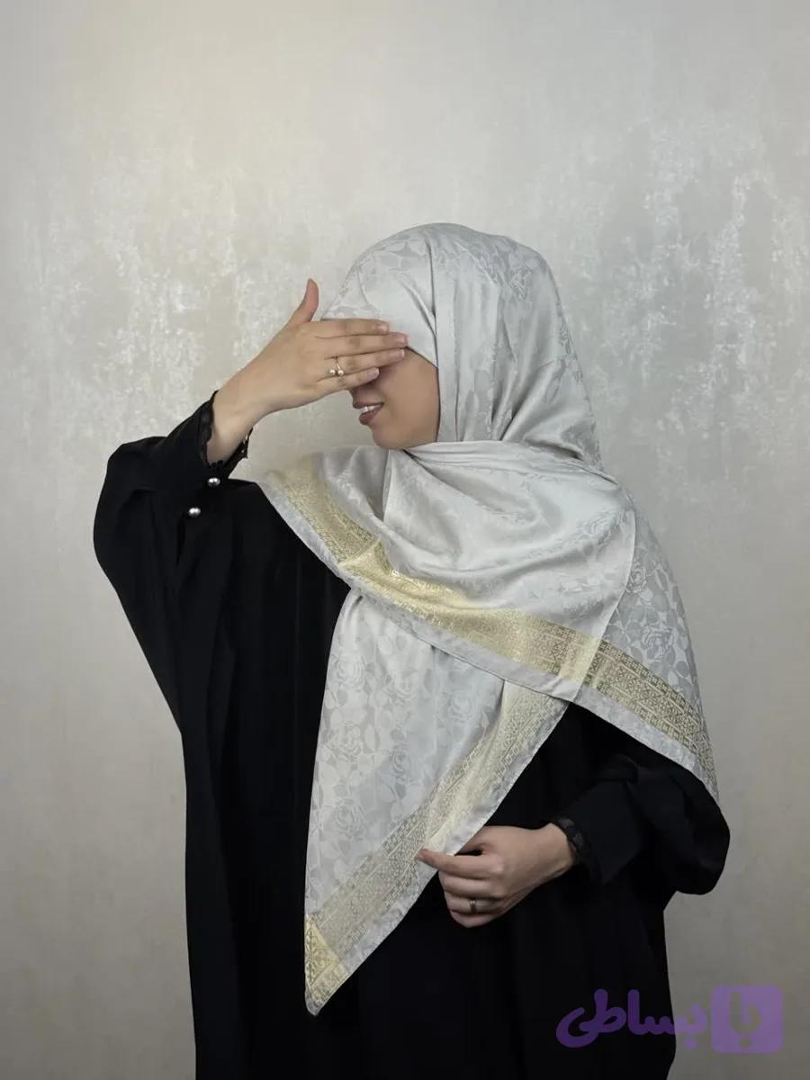 روسری ابریشم ترک دور‌طلایی
