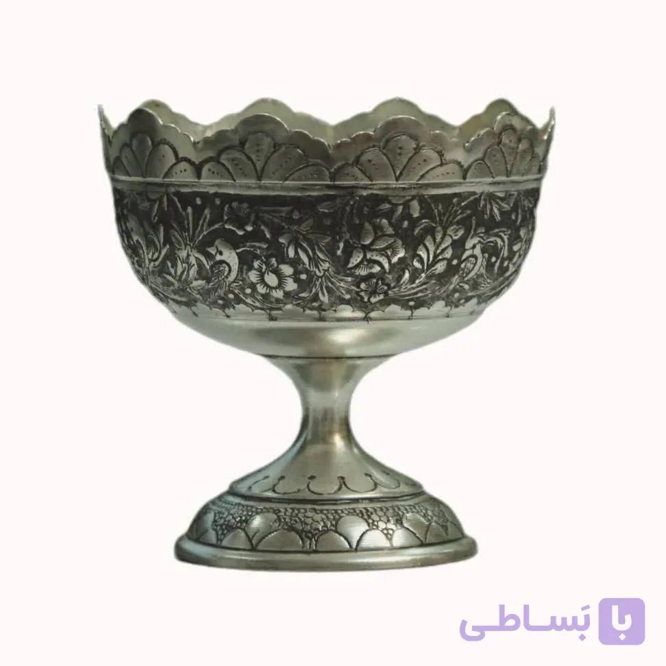 اجیل خوری کوچک نقره نما