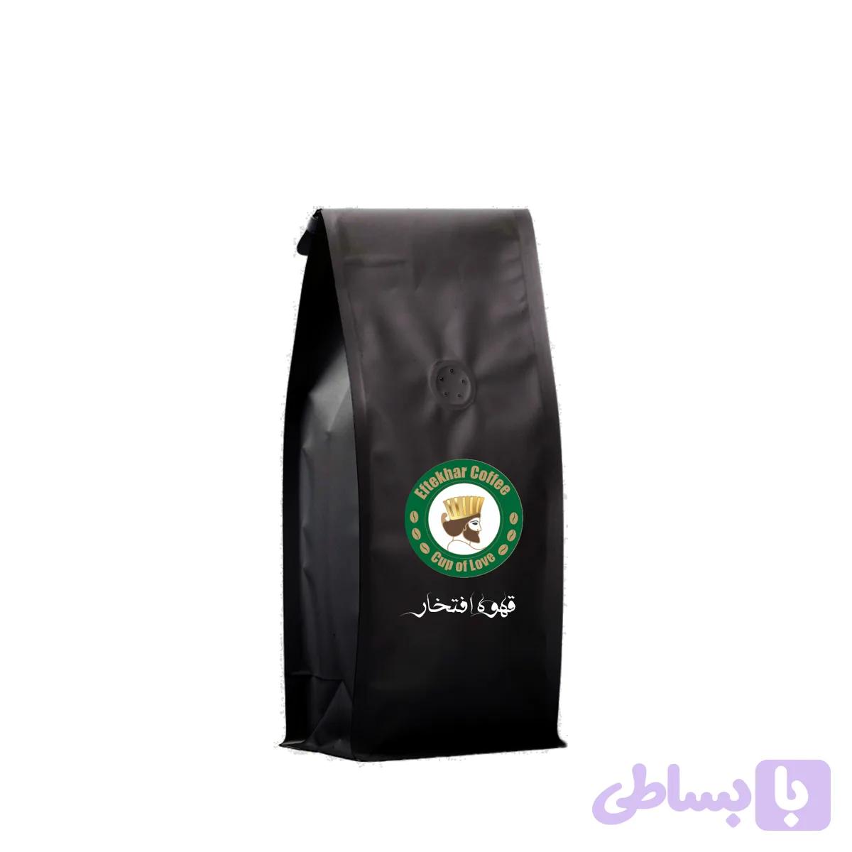 شکلات داغ افتخار