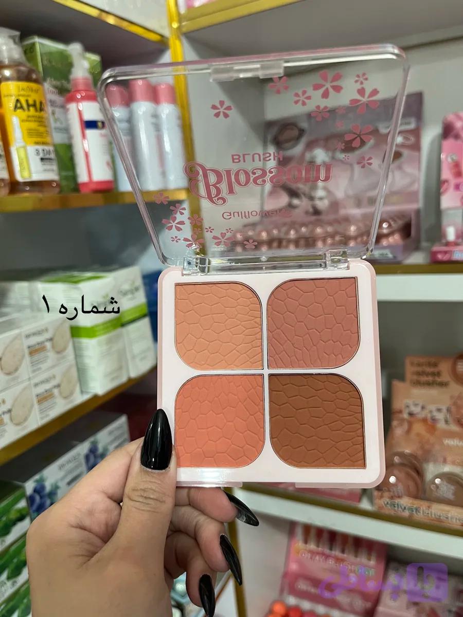 رژگونه ۴ رنگ برند گل فلاور