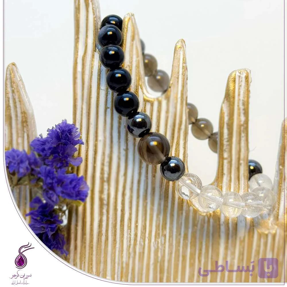 دستبند کوارتز شفاف و کوارتز دودی و تورمالین سیاه و حدید کد B266 — تصویر 1