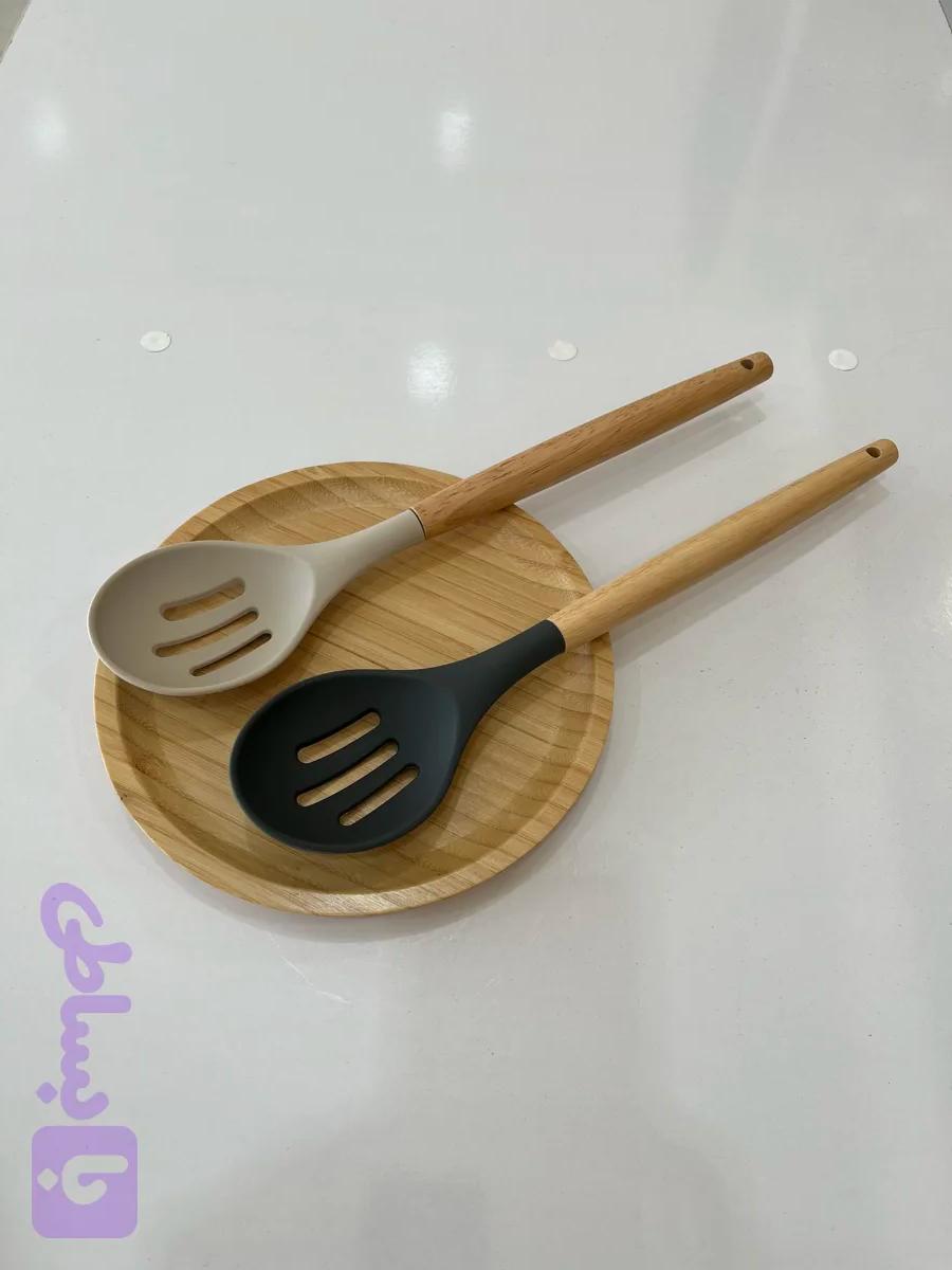 ملاقه و‌کفگیر سیلیکونی