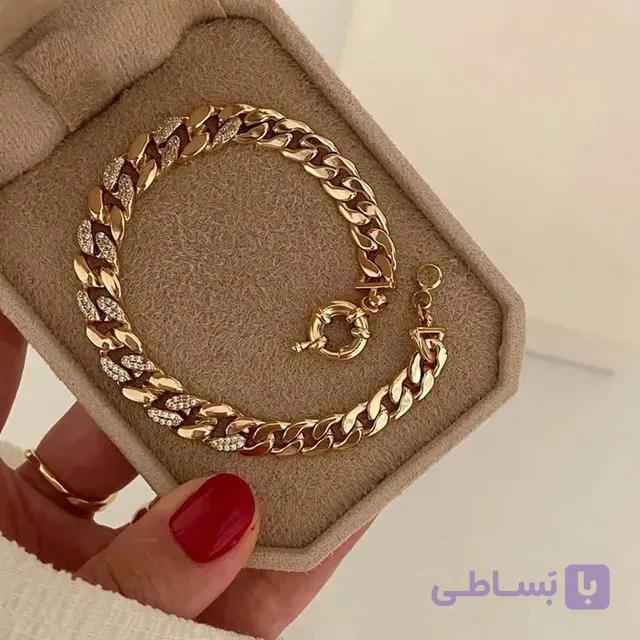 دستبند کارتیر نگین دار برند ژوپینگ‌ قفل ملوانی
