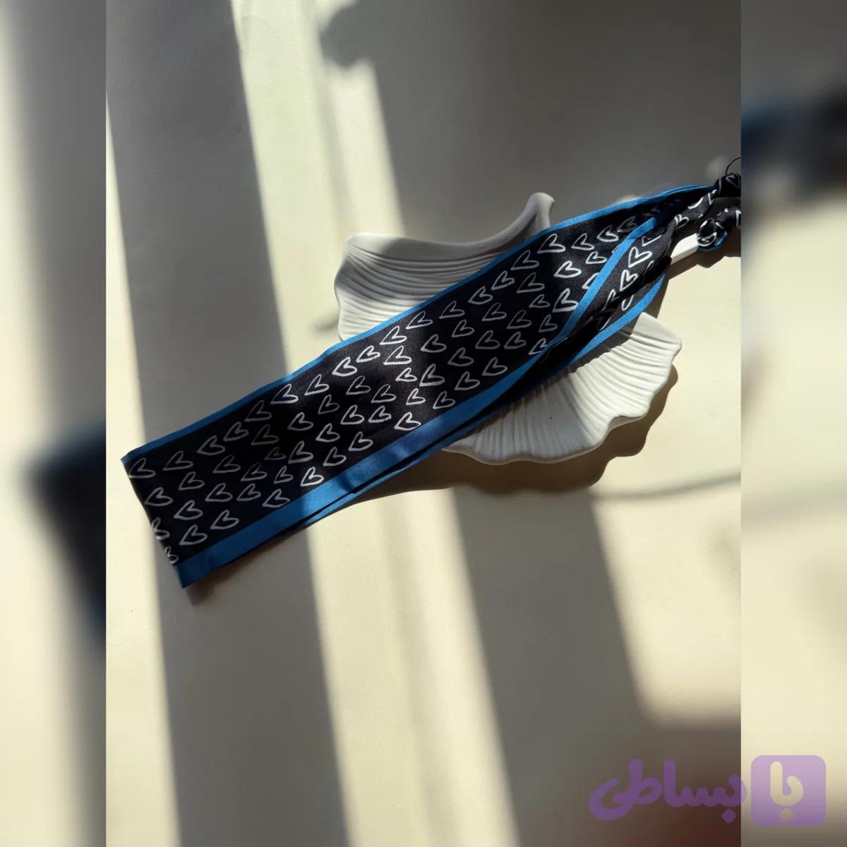 بند عینک ساتن سرمه ای با قلب
