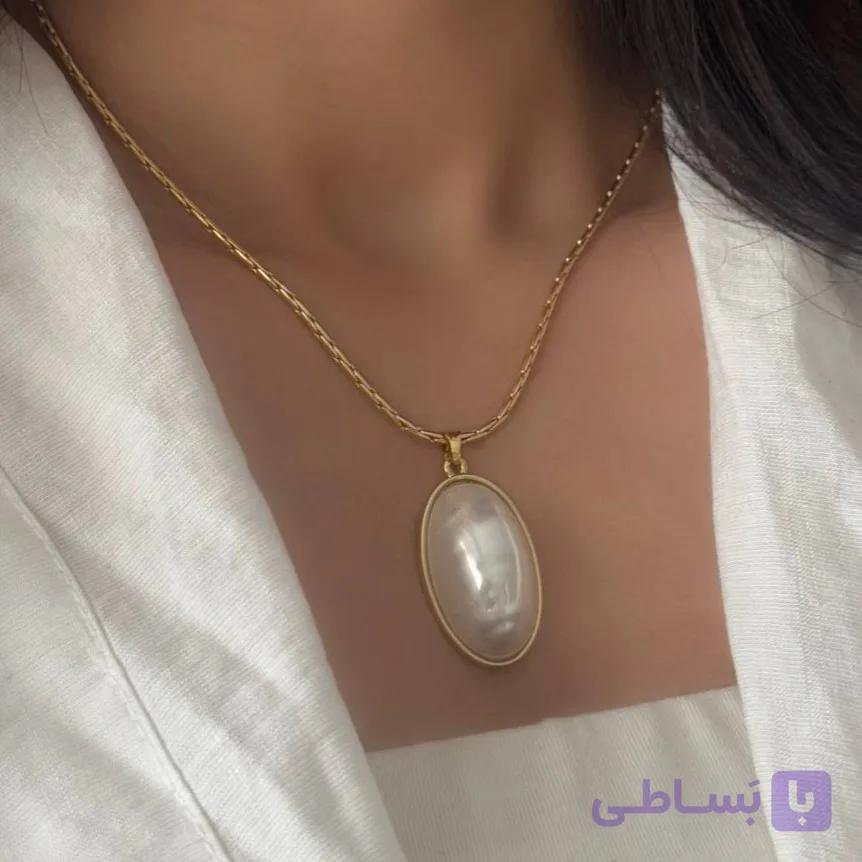 گردنبند باروک سفید زنانه