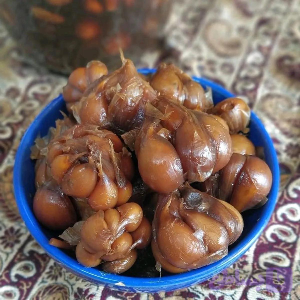 سیرترشی یکساله،(سیرمحلی،سرکه خانگی)، نیم کیلویی گیلان.رشت