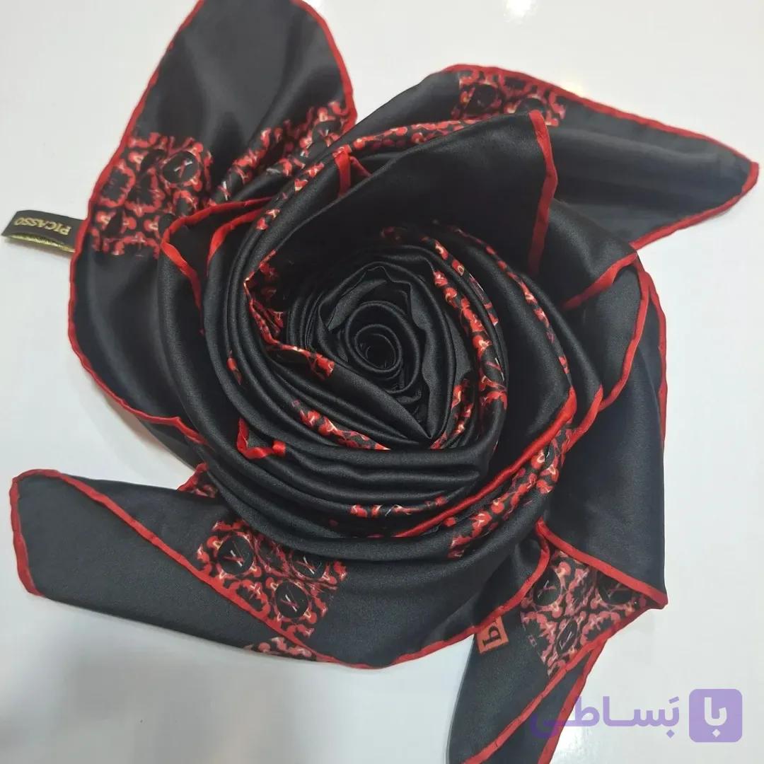 روسری ابریشم_قواره ۱۱۰_طرح دار_دوردست دوز_برند پیکاسو