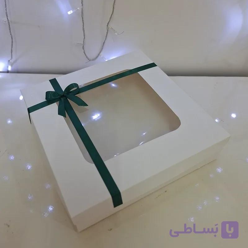 جعبه برای مراسم دفاعیه پایان نامه