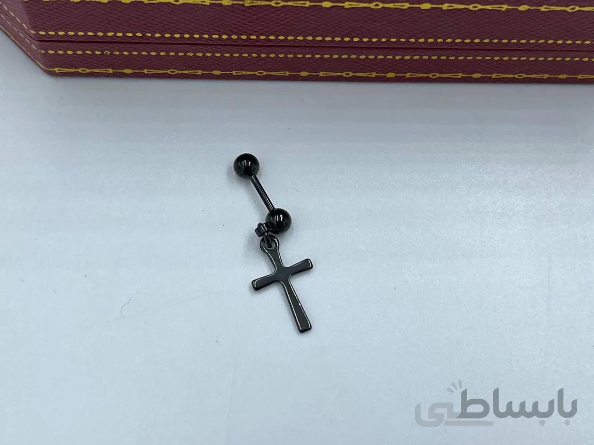 پیرسینگ صلیب مشکی آویزی