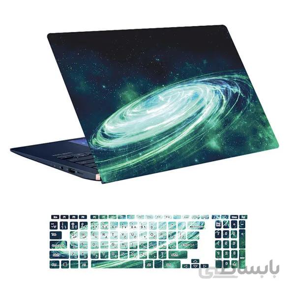 اسکین لپ تاپ طرح Space کد ۱۰۴ به همراه استیکر کیبورد