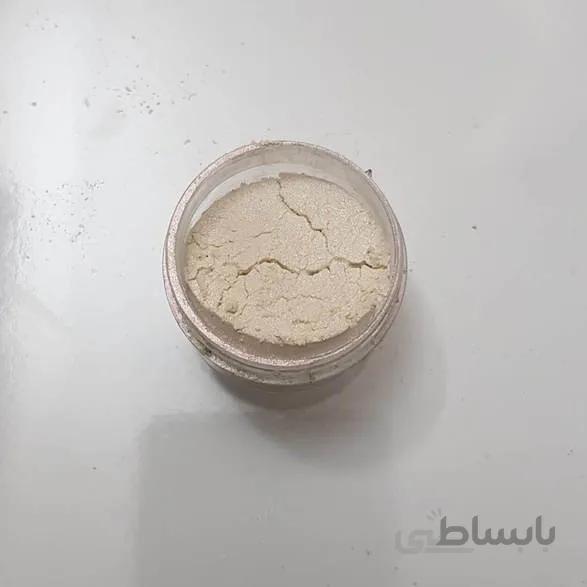 رنگ پودری کروم قرمز