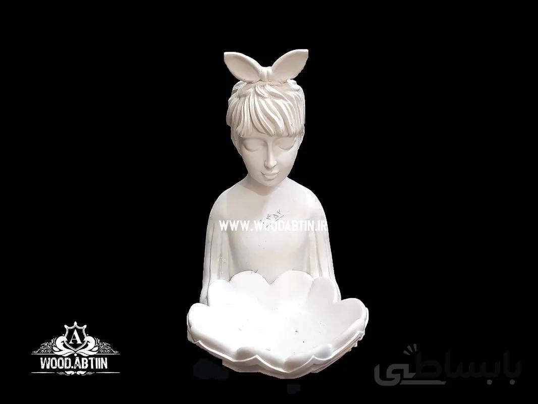 دختر سبد به دست متوسط کد ۱۰۴۵۲
