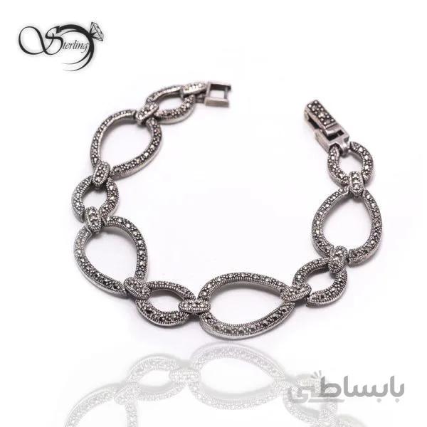دستبند سیاه قلم نقره زنانه کد:۱۳۷۳