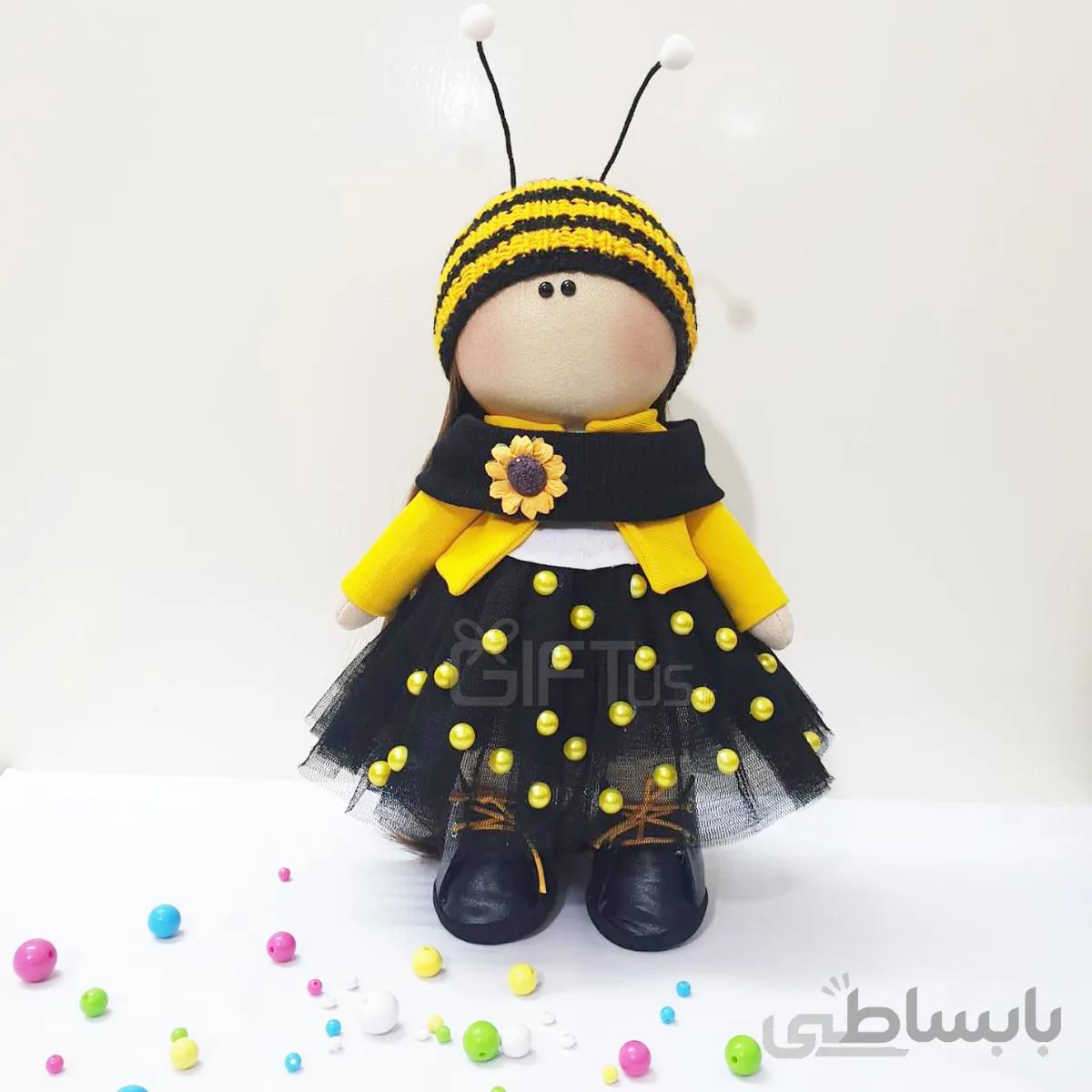 عروسک روسی زنبورک