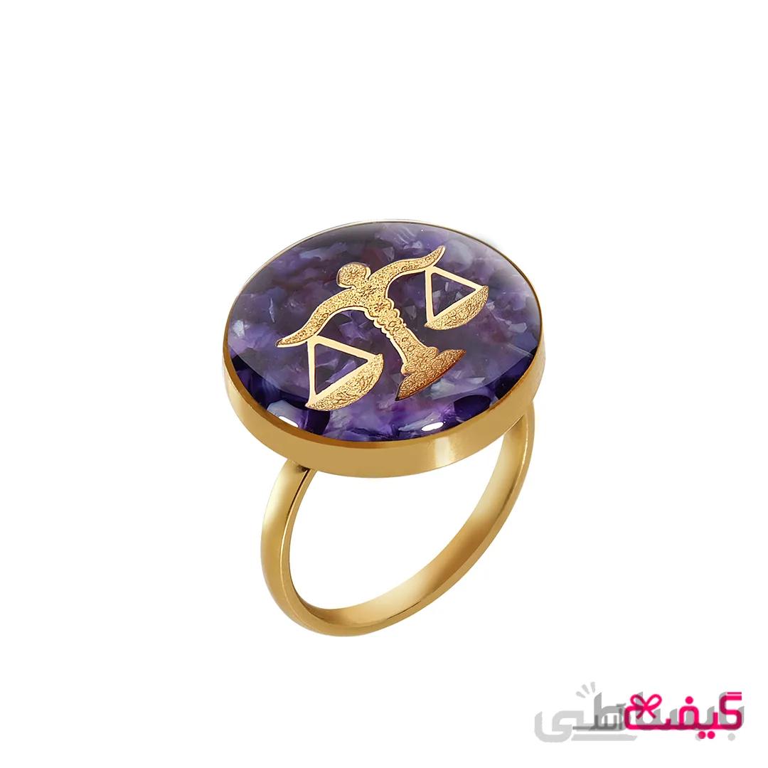 انگشتر عقیق بنفش و ورق طلا طرح ماه مهر