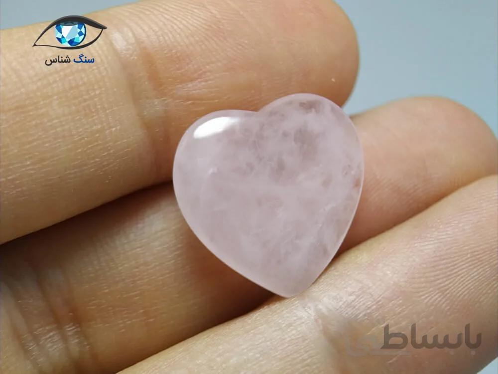 رز کوارتز طبیعی قلبی 2.7 گرم