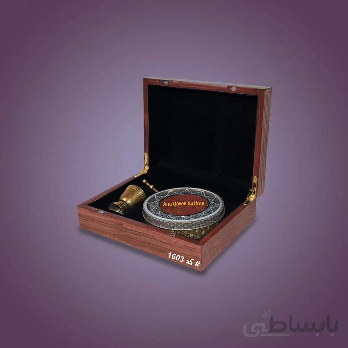 جعبه چوبی زعفران – 10 گرم زعفران سوپر نگین – کد1603