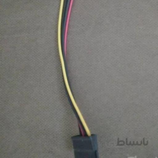 کابل تبدیل برق 4 پین به ساتا