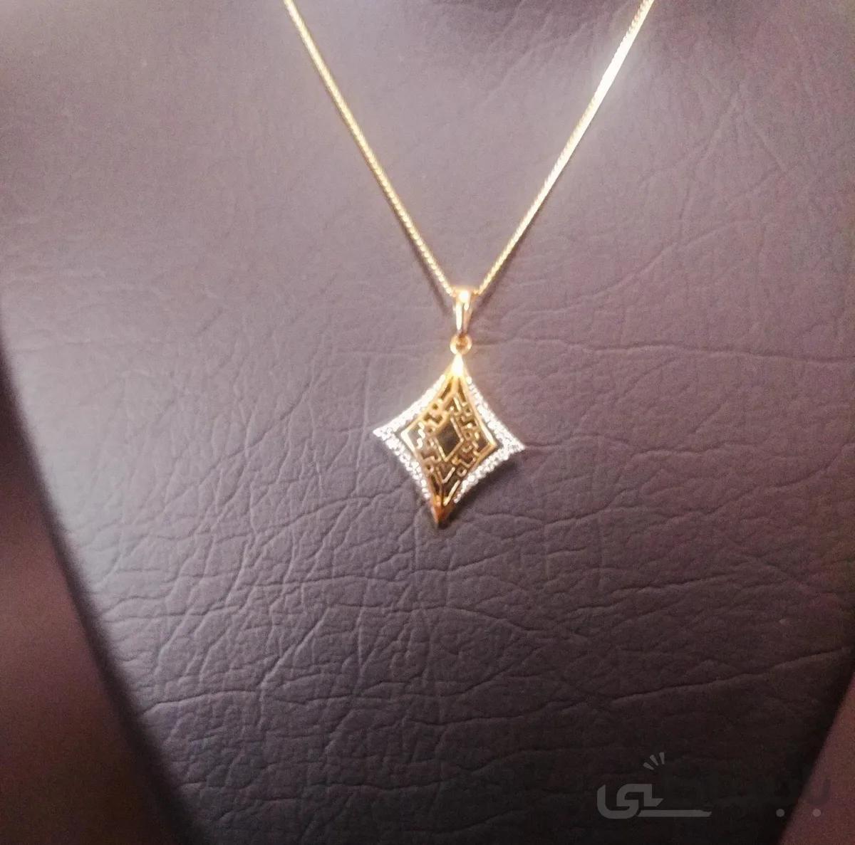 گردنبند لوزی