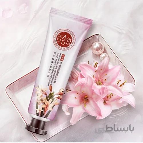 کرم مرطوب کننده میوه ای senana