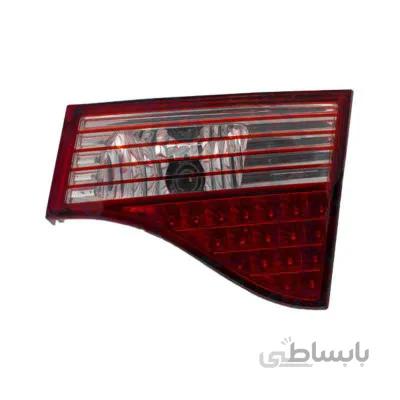 چراغ خطر عقب راست روی صندوق مدرن مناسب برای سورن