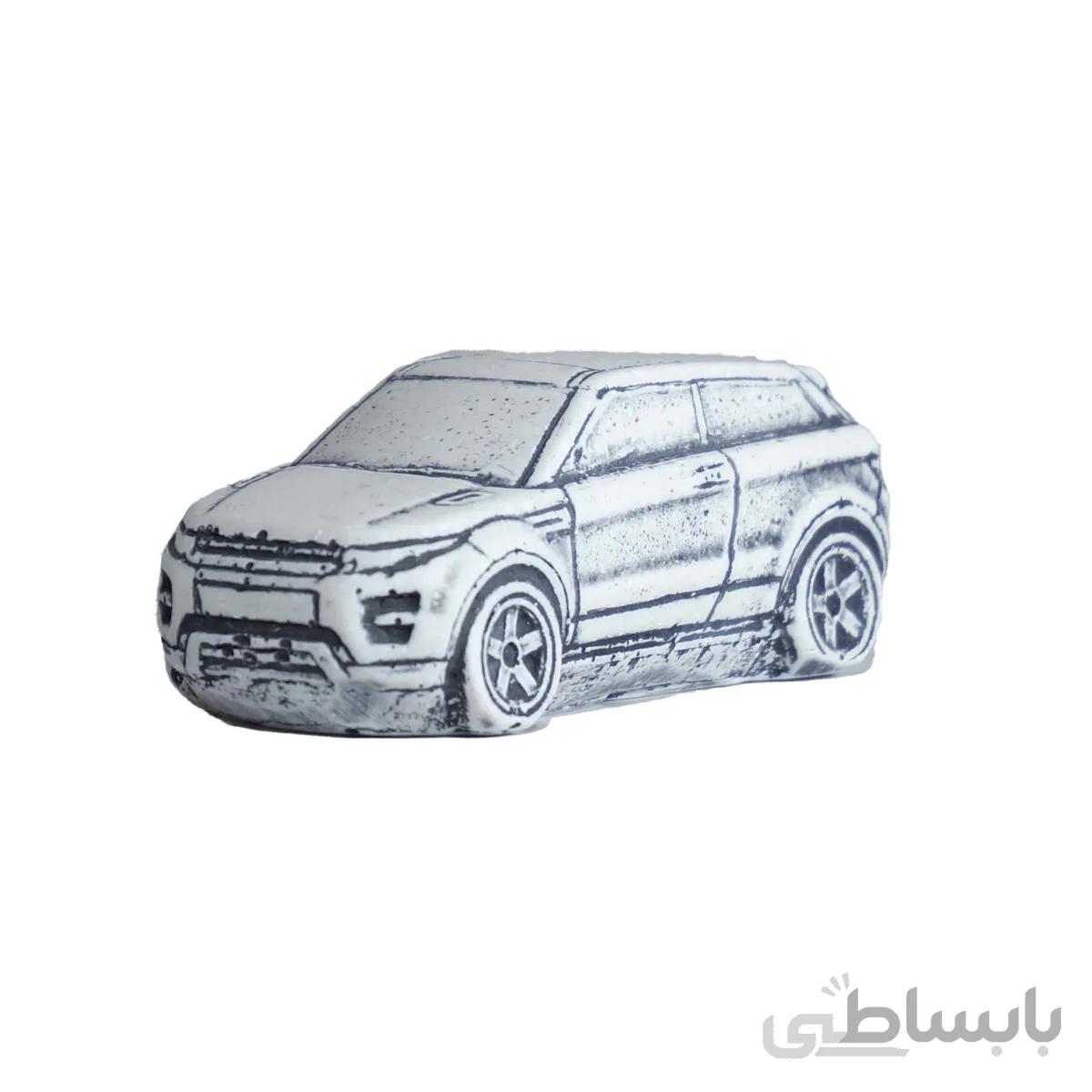 مجسمه ماشین شاسی بلند