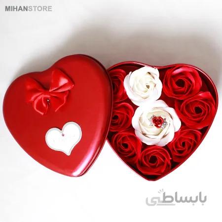 پکیج کادویی انگشتر و گل عطری طرح Love