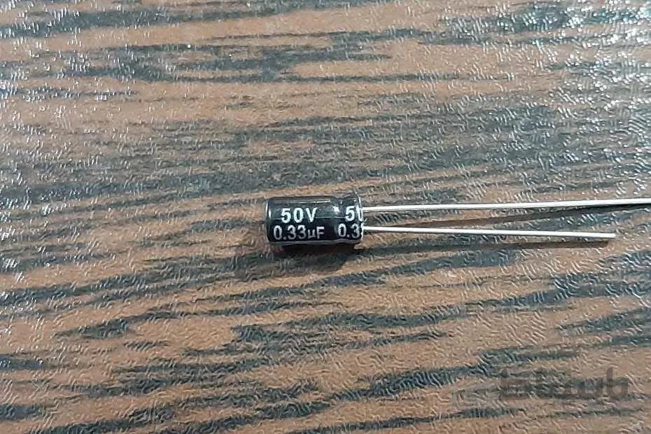 CAP 50V 0.33uF (330nF) – خازن الکترولیت، ۵۰ ولت، ۰.۳۳ میکروفاراد (۳۳۰ نانوفاراد)