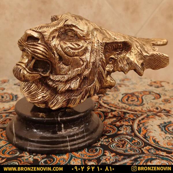 مجسمه برنزی کله ببر پایه سنگی