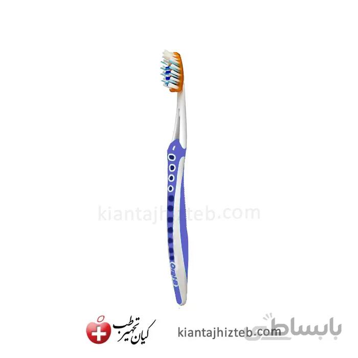 مسواک اورال بی مدل CLINICAL Pro Flex با برس متوسط بنفش