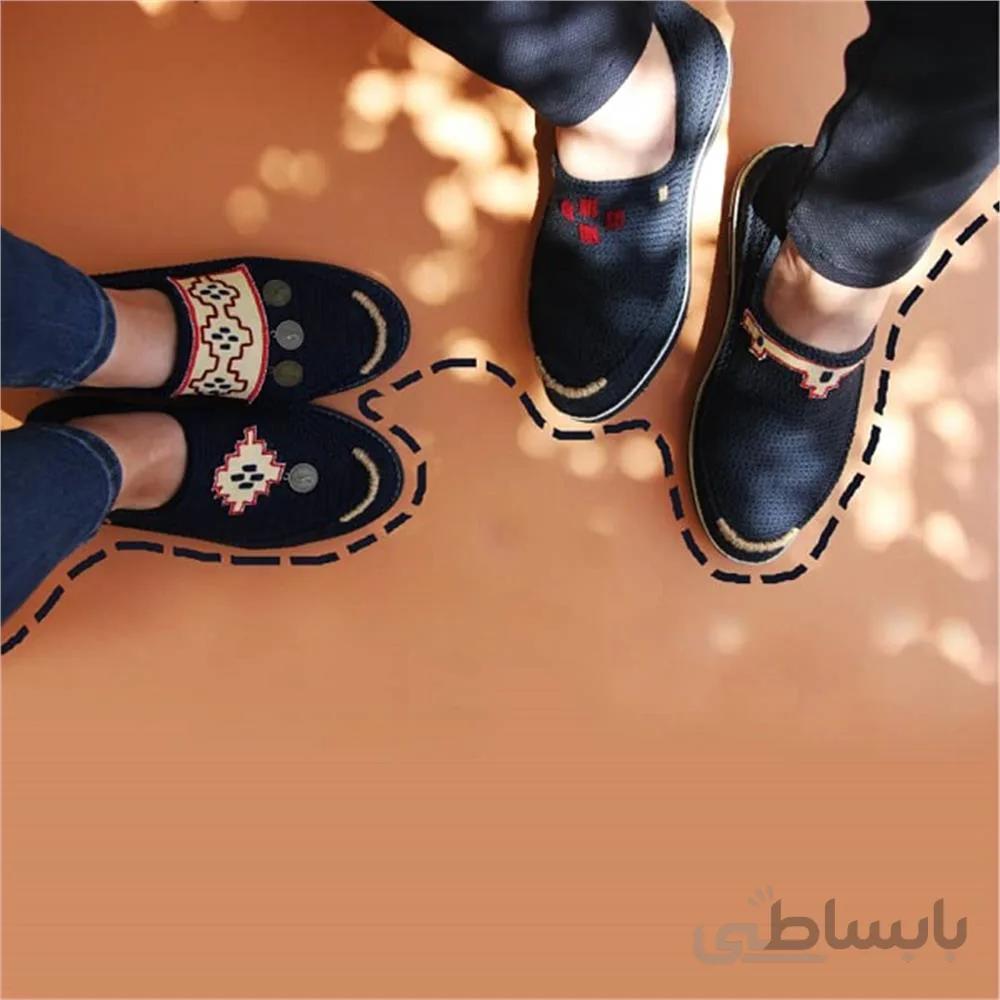 ست گیوه دست دوزی تلفیقی گلدوزی و نقاشی زنانه و مردانه کد 3 ا handmade set of man and woman sneaker combine of embroidery and paint code 3