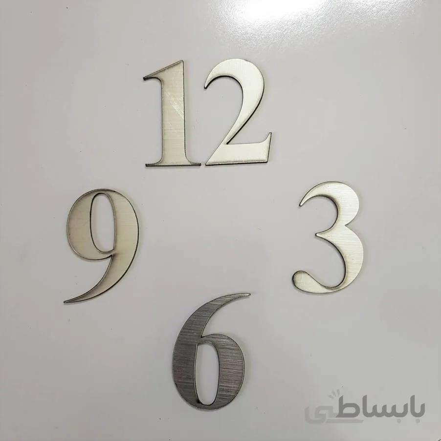 چهار عدد اصلی ساعت لاتین متوسط (نقره ای)