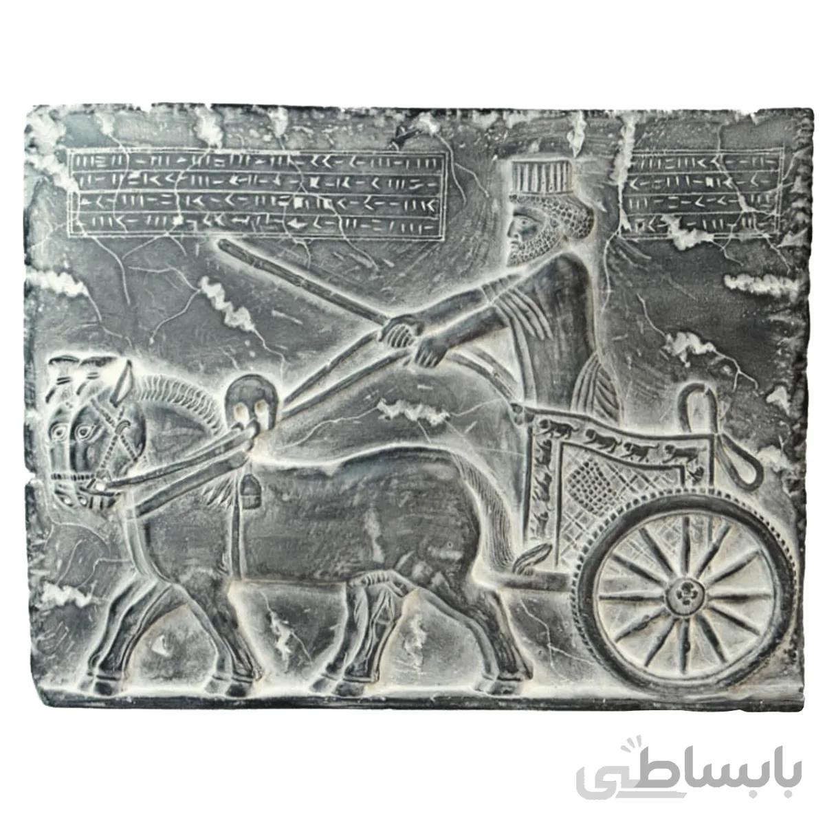 مجسمه تندیس و پیکره شهریار مدل کتیبه افسر کالسکه ران کد mo400 سایز متوسط