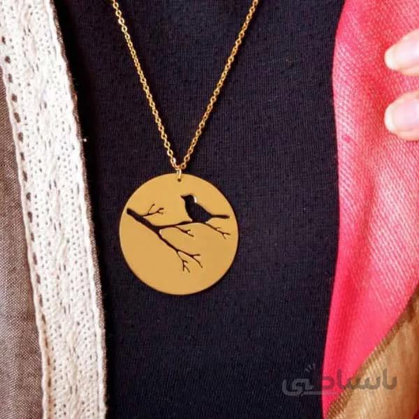 گردنبند پرنده و شاخه