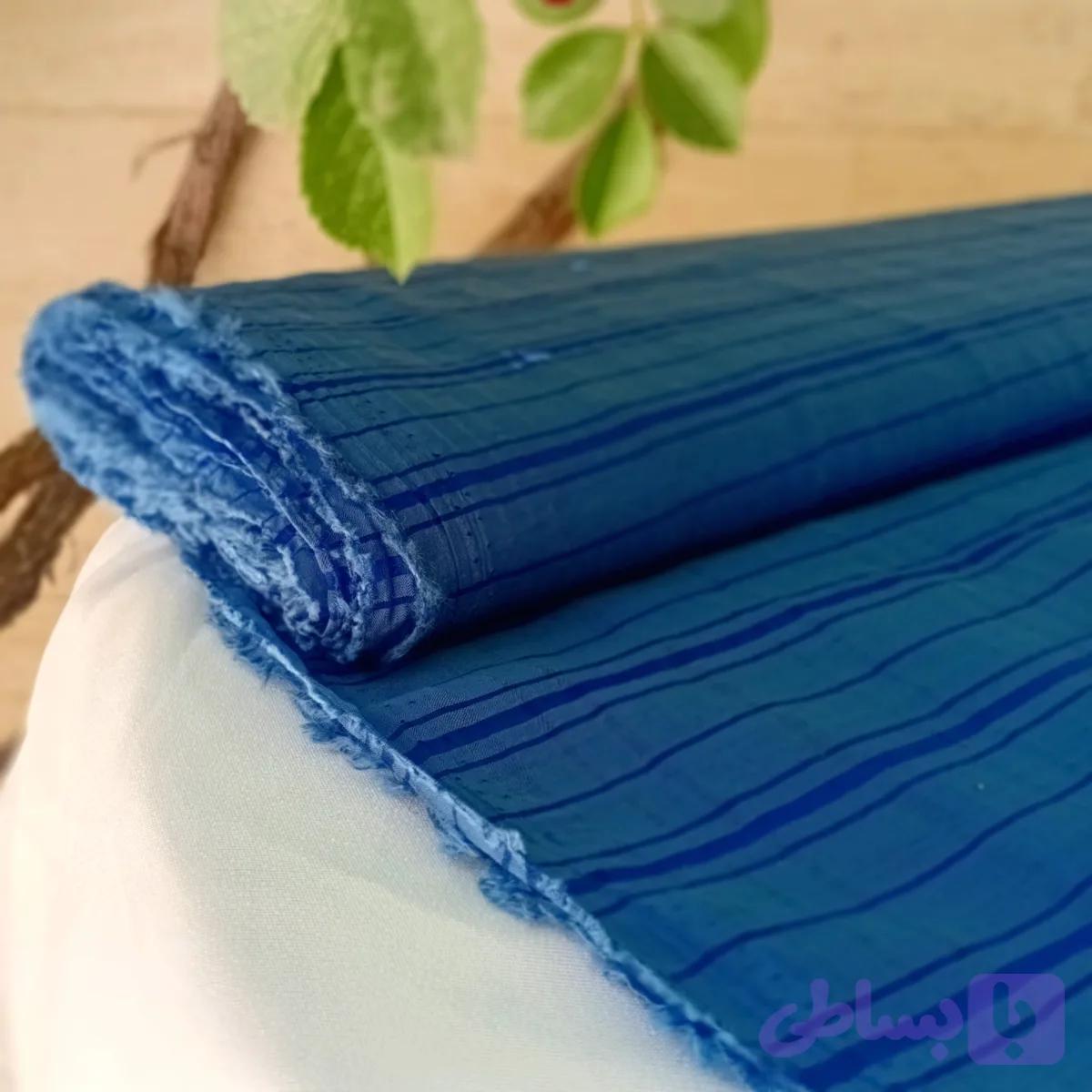 پارچه لباسی حریر شیشه ای آبی