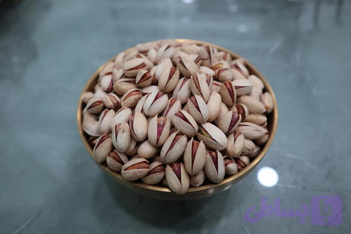 پسته بادامی ممتاز