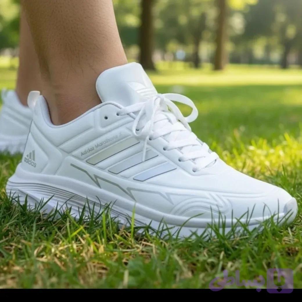 کفش کتانی اسپرت مردانه آدیداس سه خط ضد آب زیره پی یو سبک نرم سایز 41 تا 44