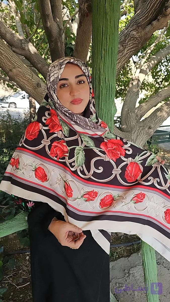 روسری نخی سیا اسکارف چاپی قواره 140 دور دوخت طرح ونیز، توضیحات مطالعه شود